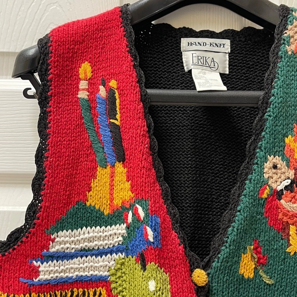 Vintage Erika Sweater Vest Women's Small Multicolor Holiday Hand Knit Ber Months